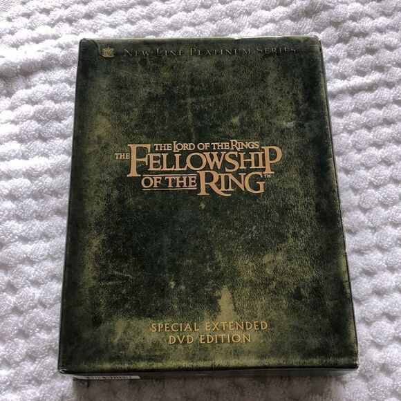 The Lord of the Rings: The Fellowship of the Ring DVD 2002 4-Disc Set, Extended - Picture 1 of 11